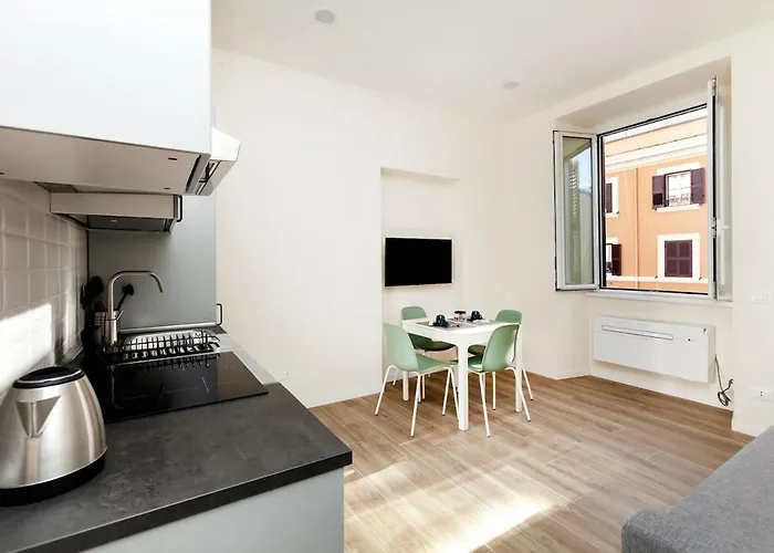 Trendy At Vatican Apartment Rom